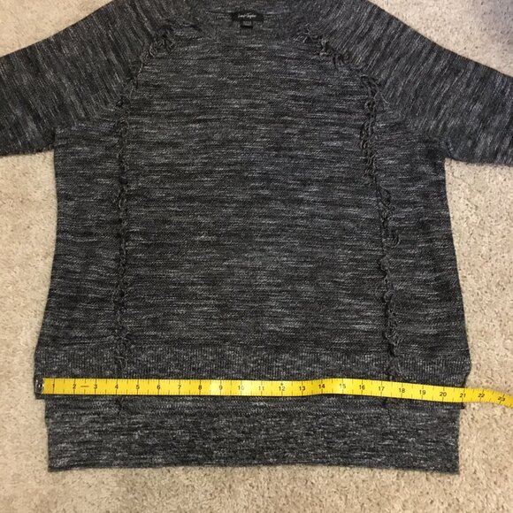 Lord & Taylor Salt and Pepper Cotton Blend Fringed Sweater - Large - Picture 13 of 16